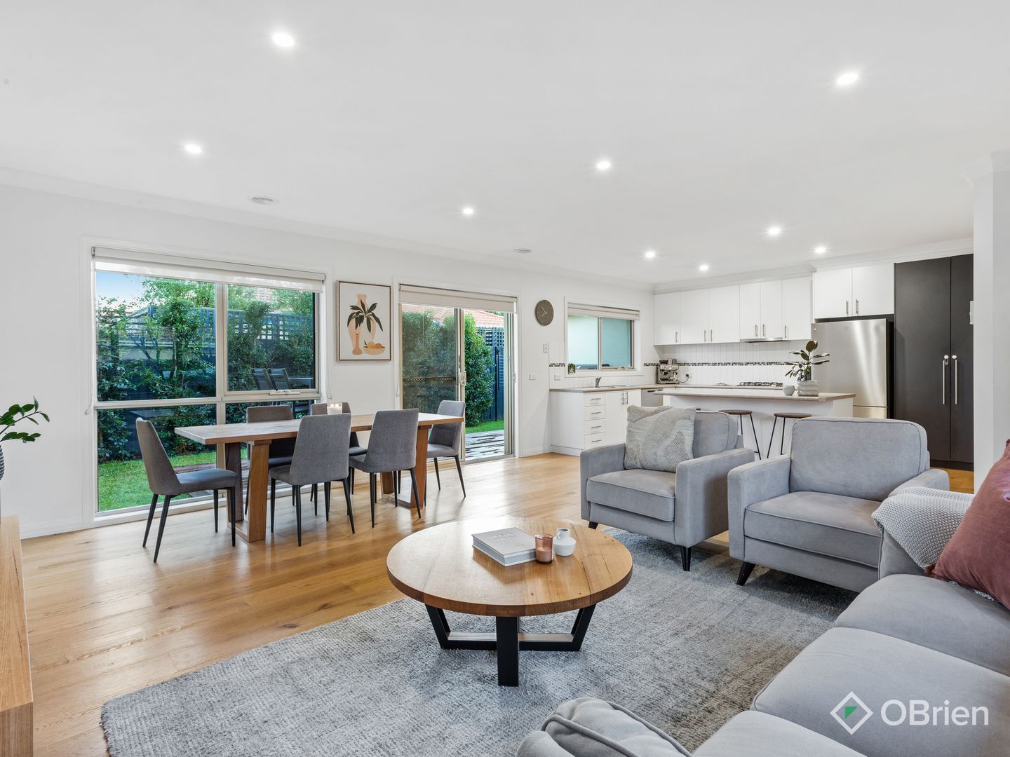 2/11 Alden Court Cheltenham VIC 3192 Domain