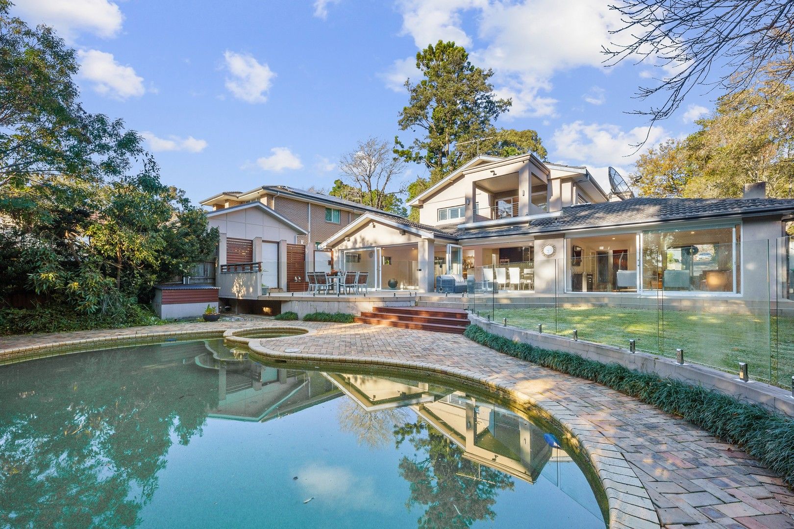 5 bedrooms House in 213a Beecroft Road CHELTENHAM NSW, 2119