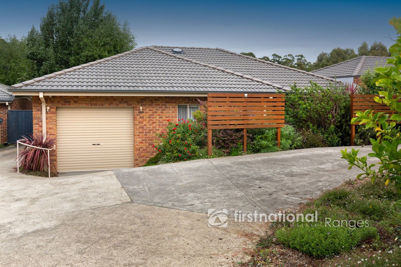 2 bedrooms Apartment / Unit / Flat in 13/13 Vista Court GEMBROOK VIC, 3783