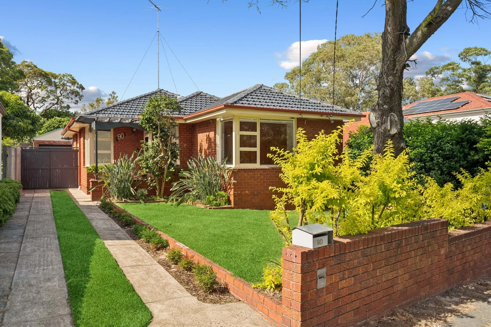 Primary image of 90 Page Street, Pagewood NSW 2035