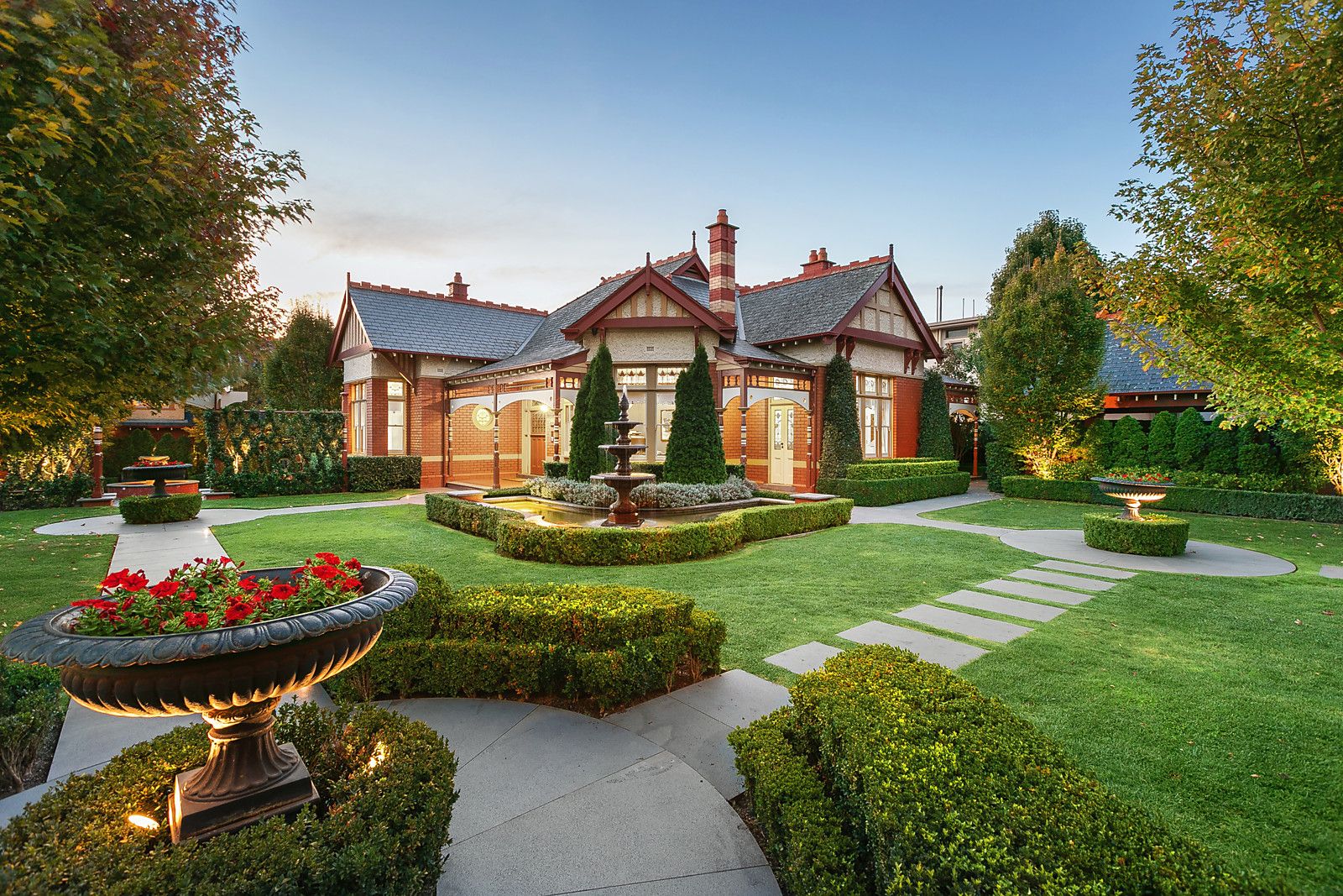 16 Rothwell Street, Ascot Vale Property History & Address Research