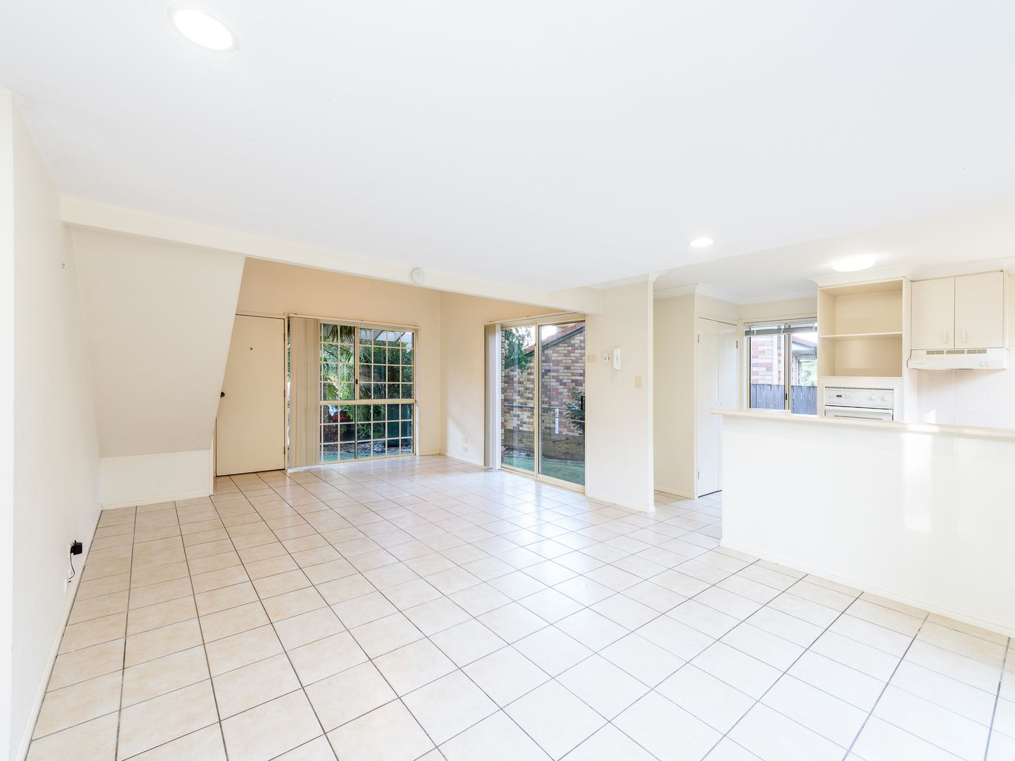 5/8 Doyalson Place, Helensvale QLD 4212, Image 2