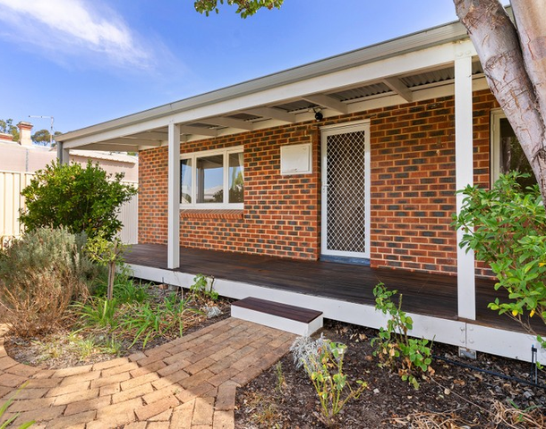 7 Bertie Street, Guildford WA 6055