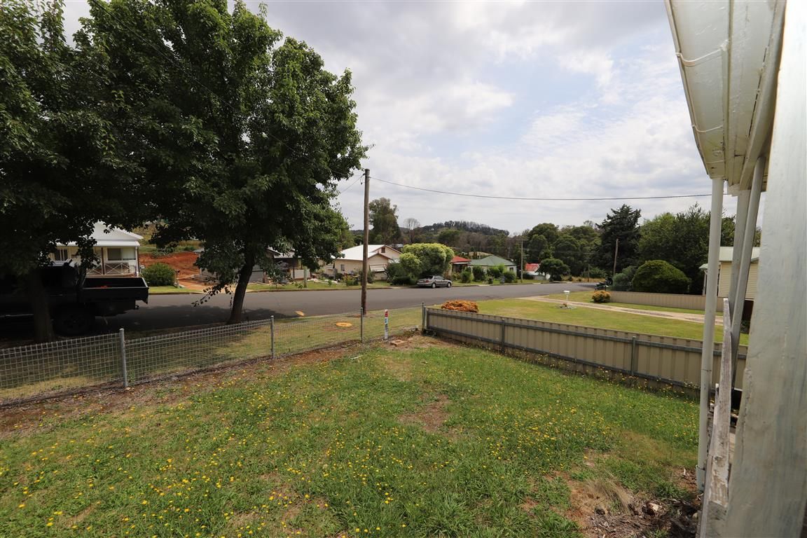 7 Batlow Avenue, Batlow NSW 2730, Image 1