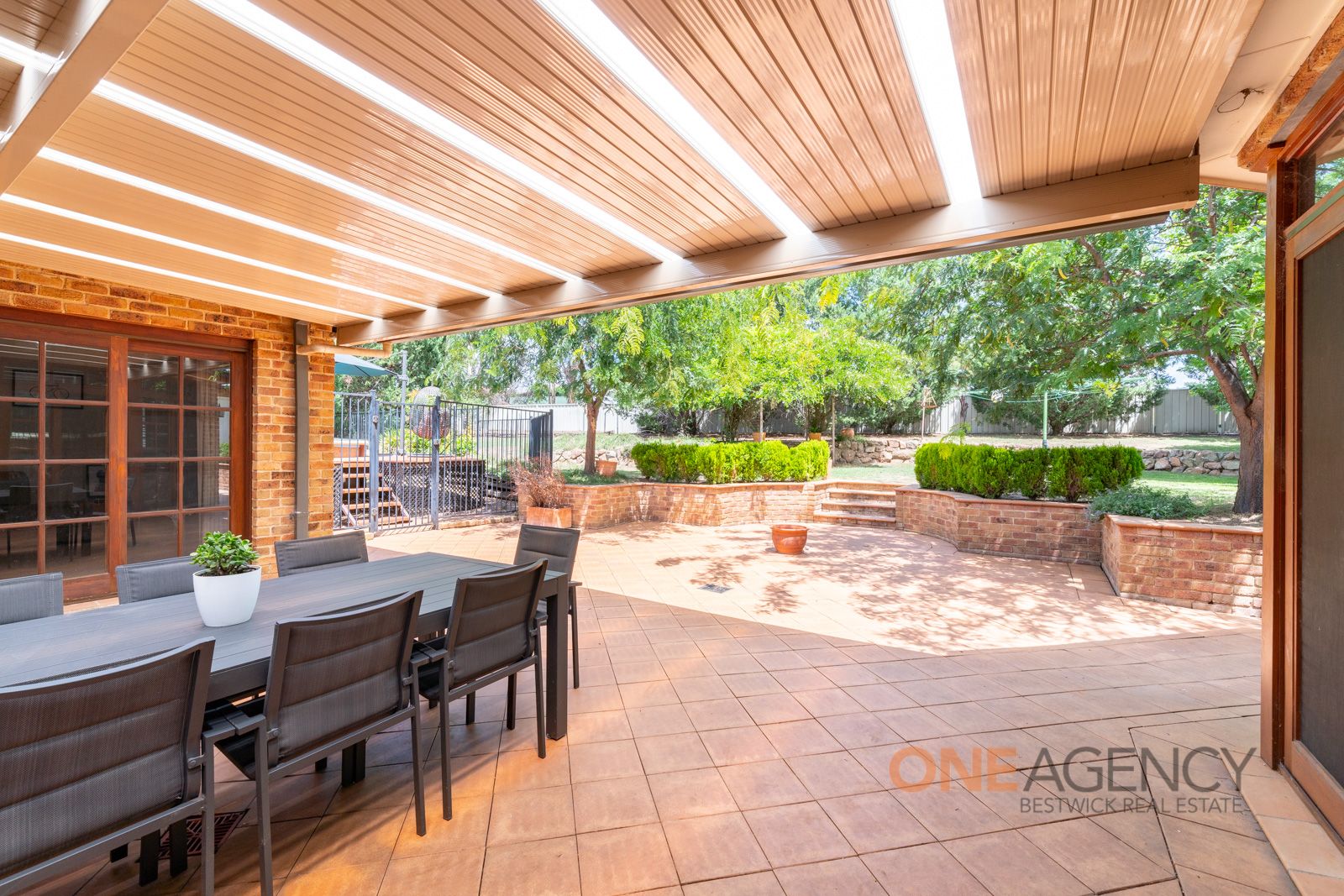 4 PRYCE PARADE, Abercrombie NSW 2795, Image 2