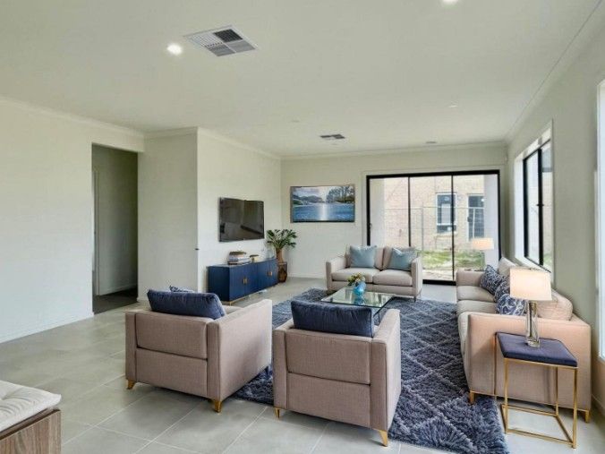 4 bedrooms House in 1 Tintagel Way WERRIBEE VIC, 3030