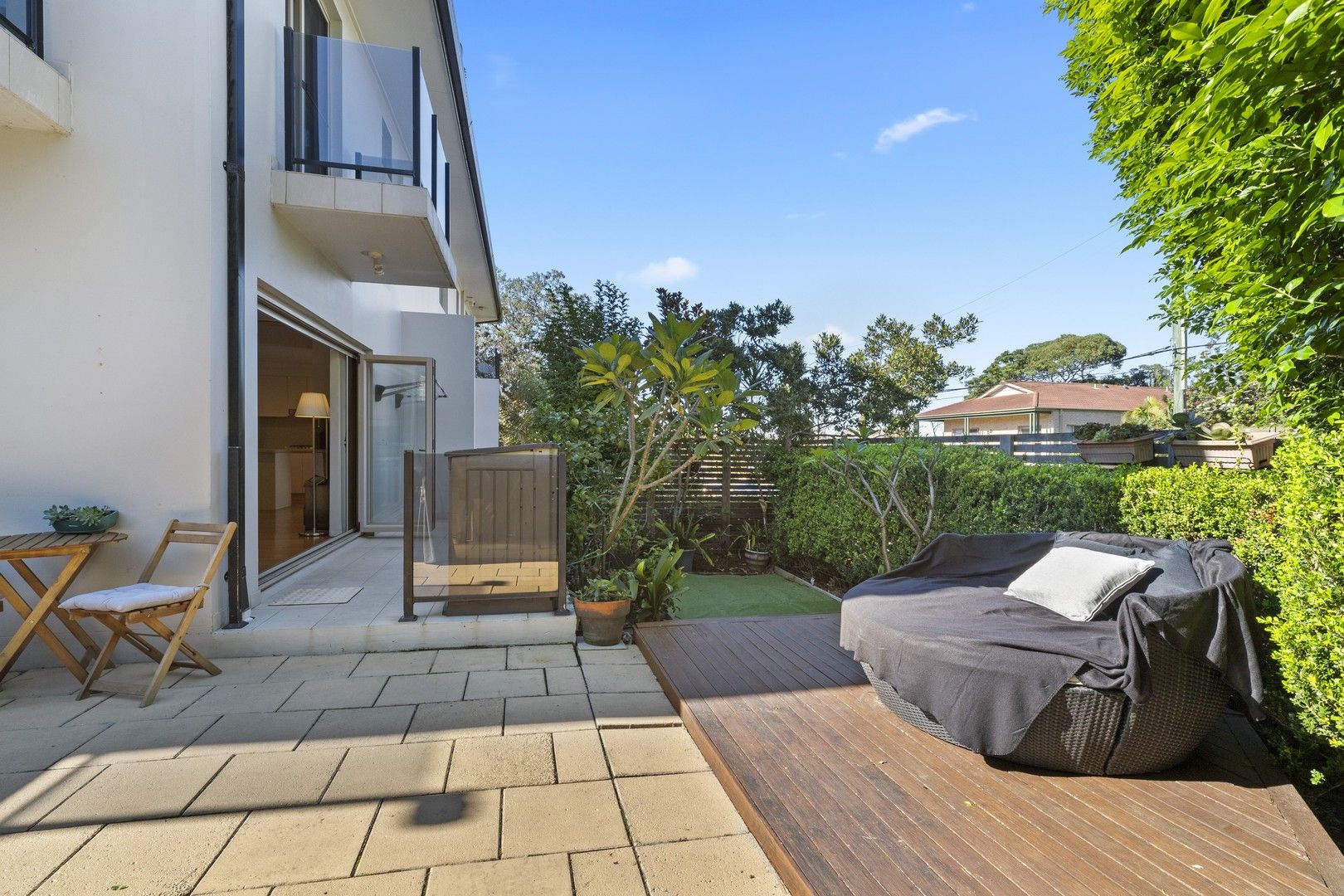 3 bedrooms Townhouse in 2/21-21a Pine Avenue BROOKVALE NSW, 2100