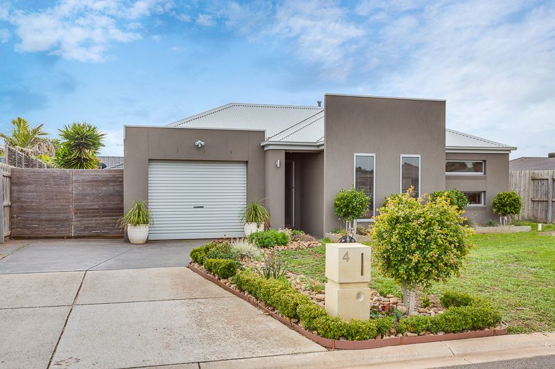 4 Guy Place, Maddingley VIC 3340