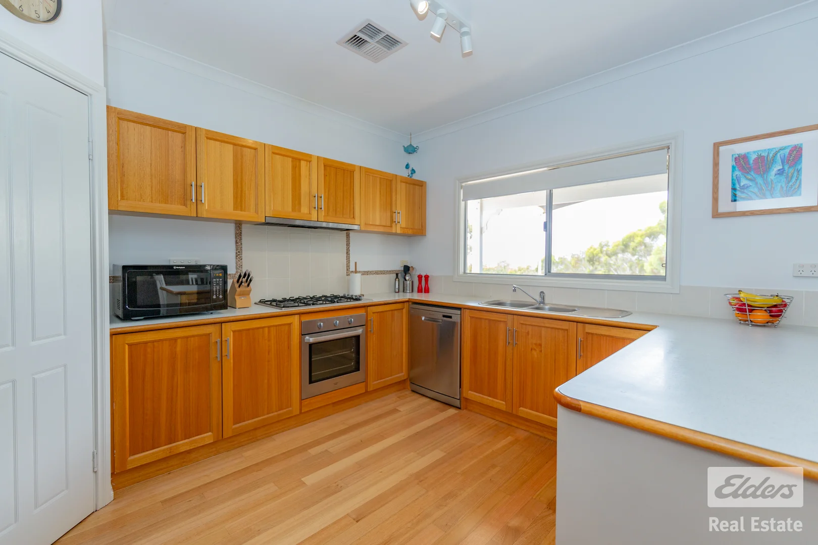 Additional image 13 of 28 Roberts Vale, Hoddys Well WA 6566