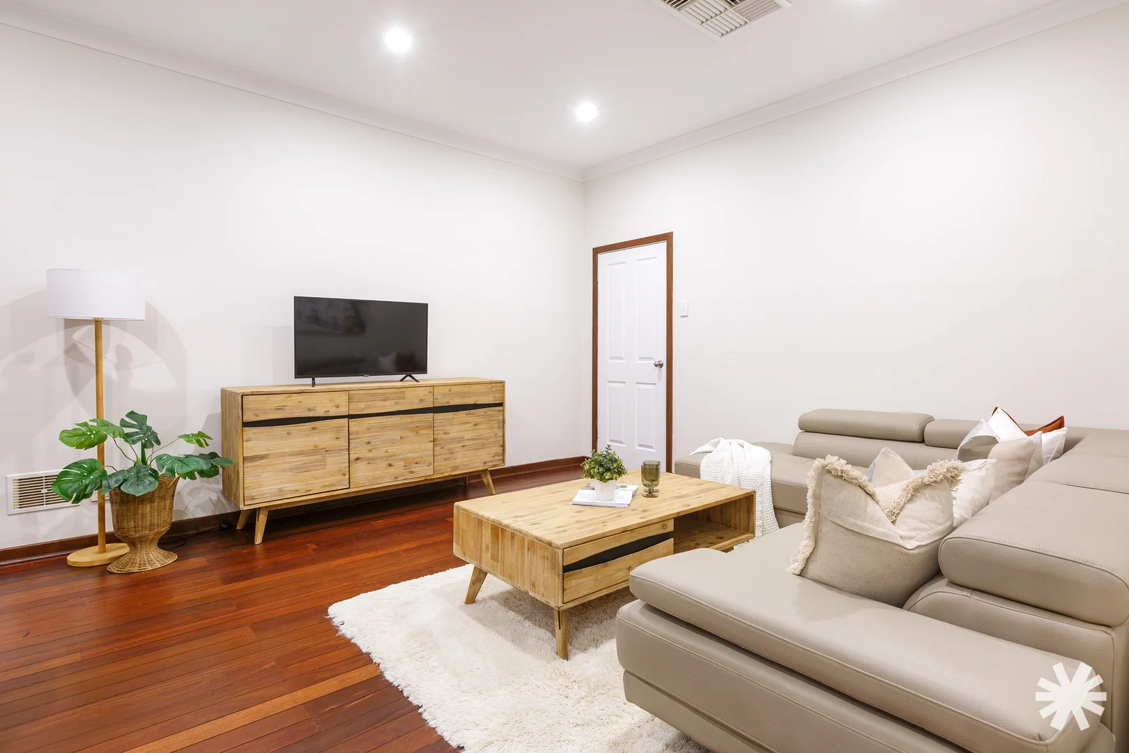 Additional image 9 of 139 Lansdowne Road, Kensington WA 6151