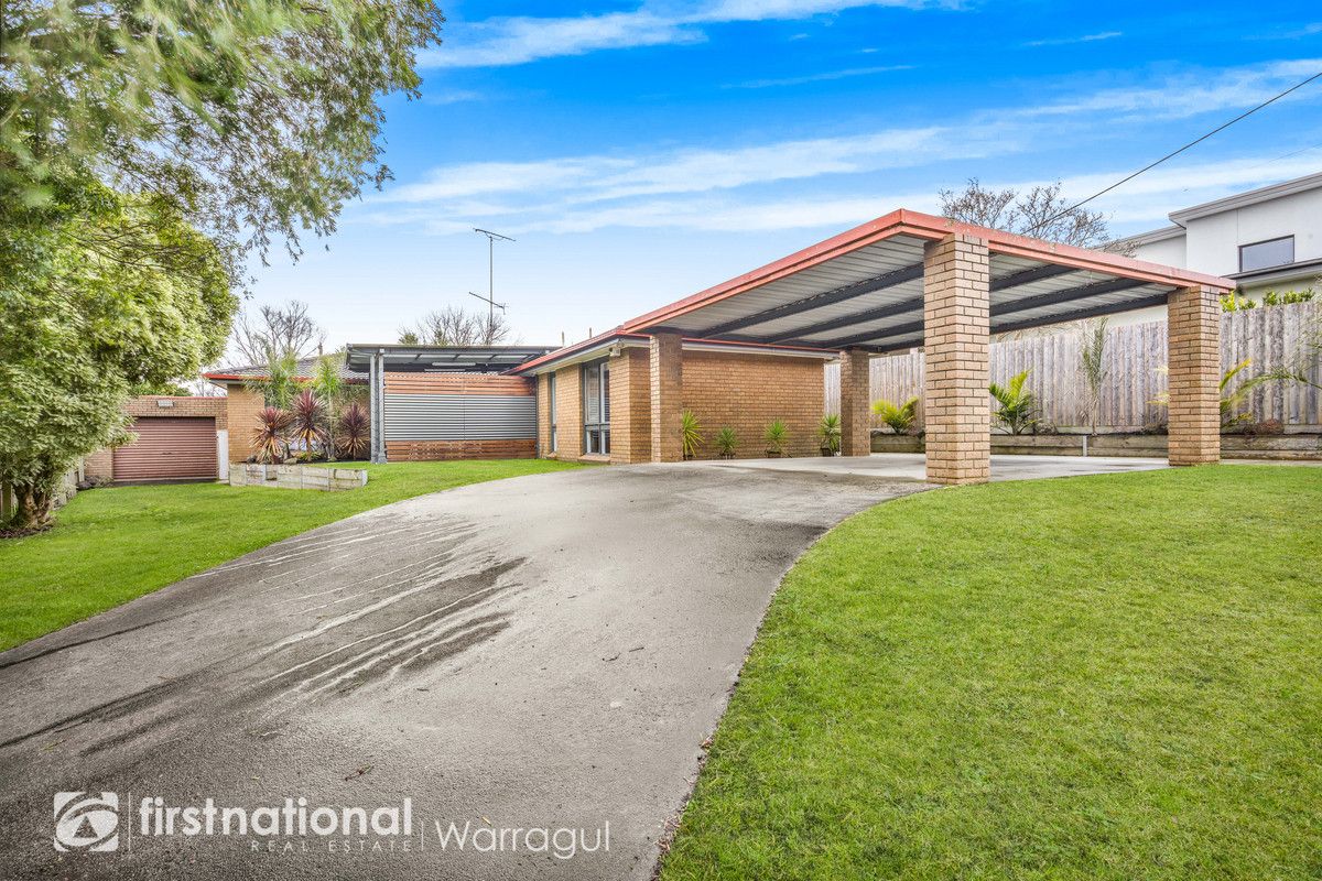 11 Belvedere Court, Newborough VIC 3825