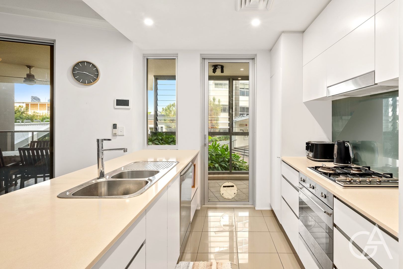 44/8 Dunmore Terrace, Auchenflower QLD 4066, Image 2