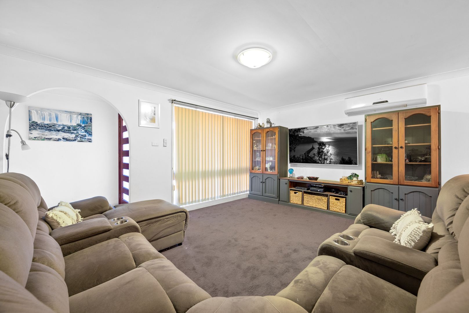 9 Charmian Place, Rosemeadow NSW 2560, Image 2