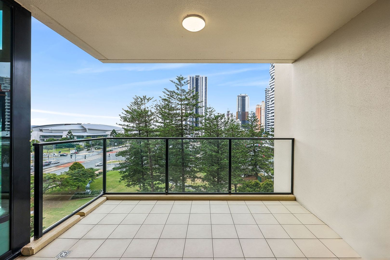 604/2685-2689 Gold Coast Highway, Broadbeach QLD 4218, Image 2