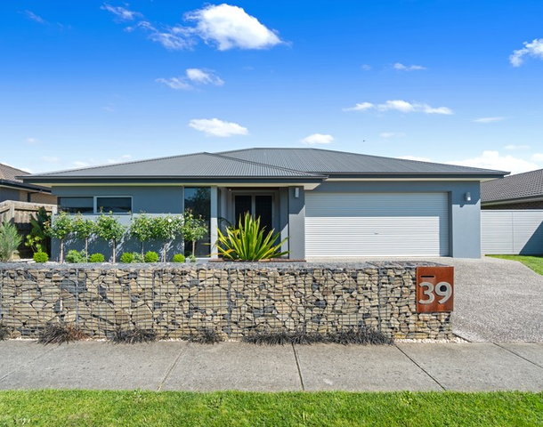 39 Davey Drive, Trafalgar VIC 3824