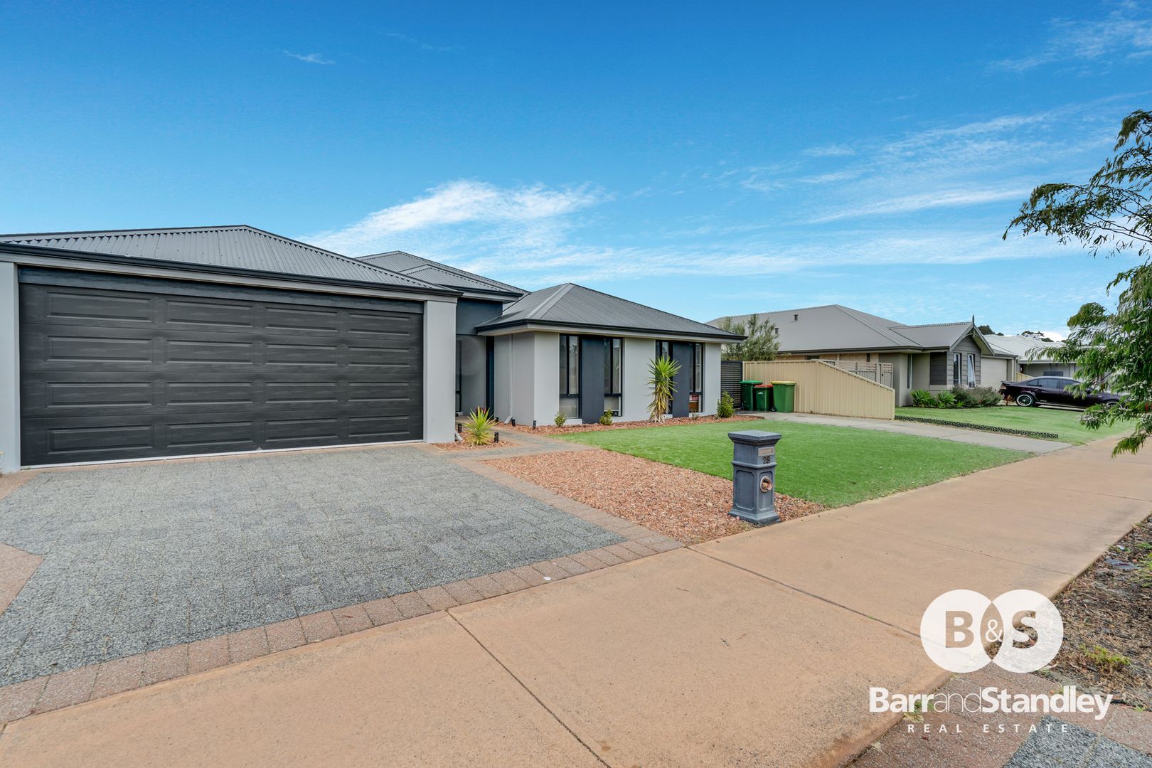 28 Beaufort Loop, Millbridge WA 6232, Image 1