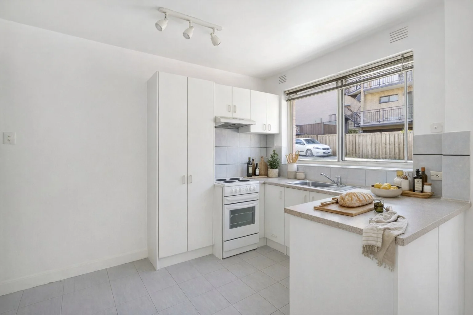 Additional image 3 of 9/8 Mitford Street, St Kilda VIC 3182