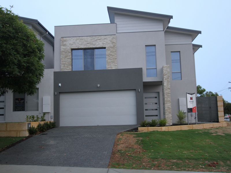 4 bedrooms Townhouse in 3D Muriel Avenue WOODLANDS WA, 6018