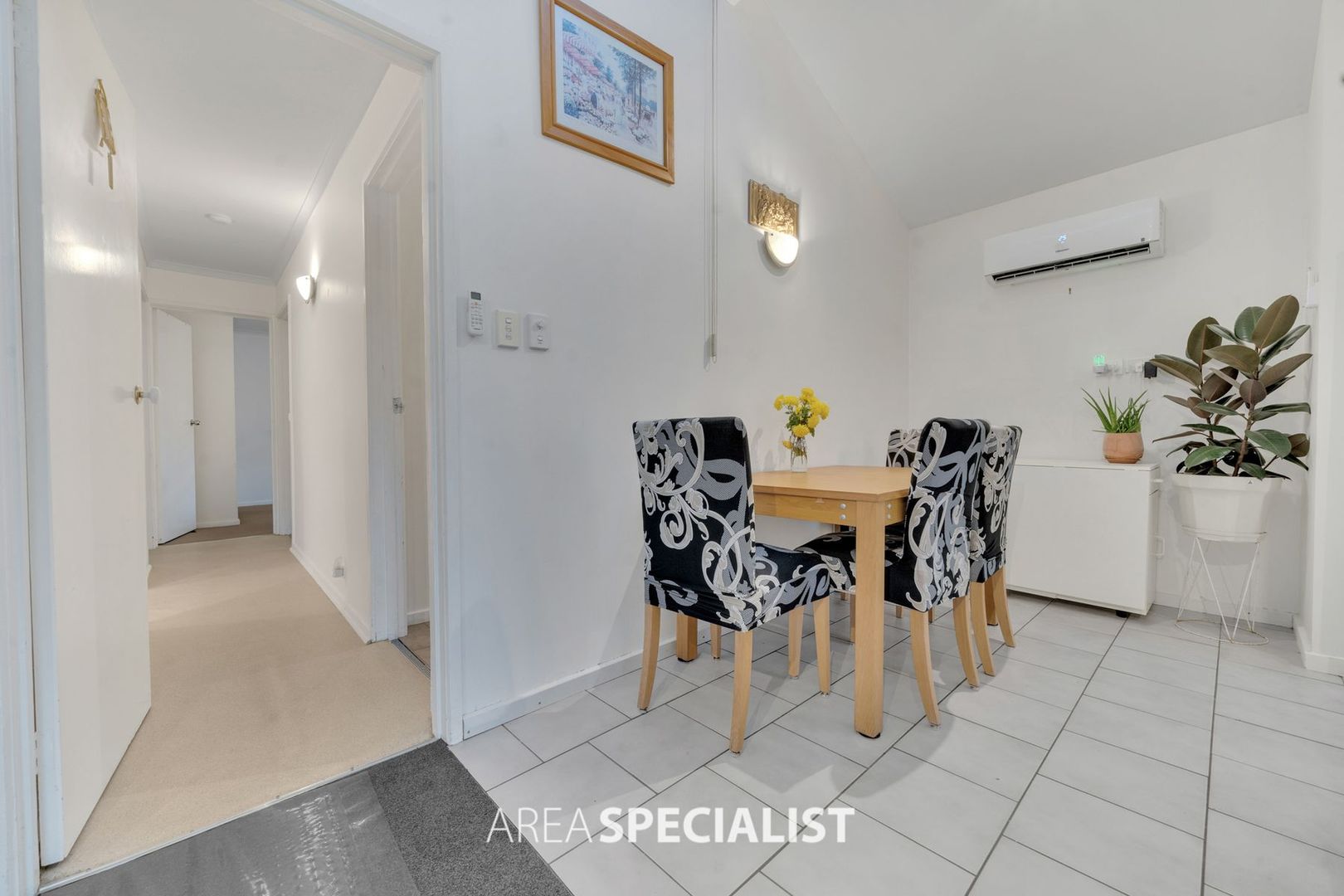 28/22 Somerville Road, Hampton Park VIC 3976, Image 2