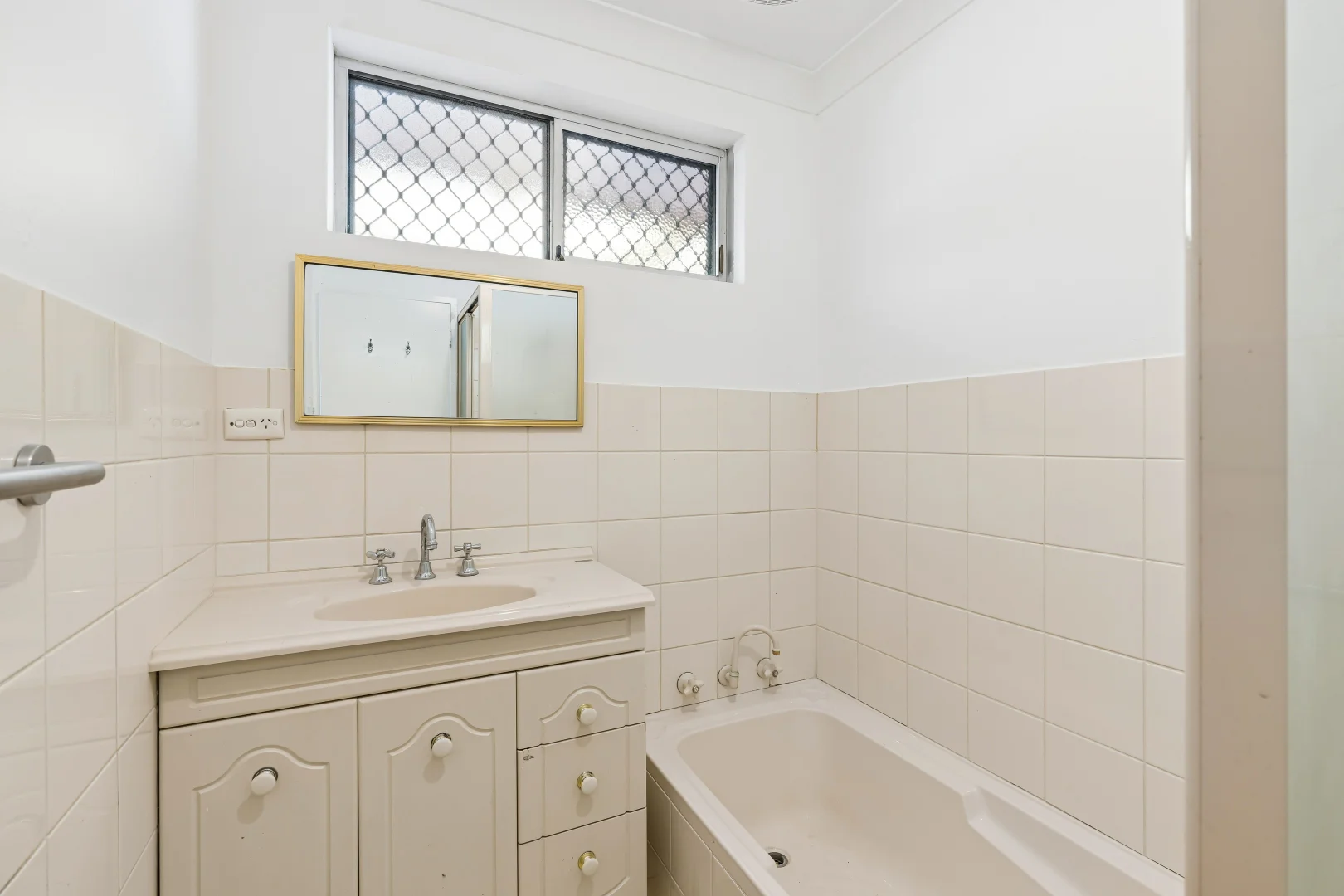 Additional image 11 of 80 Wilfred Road, Thornlie WA 6108