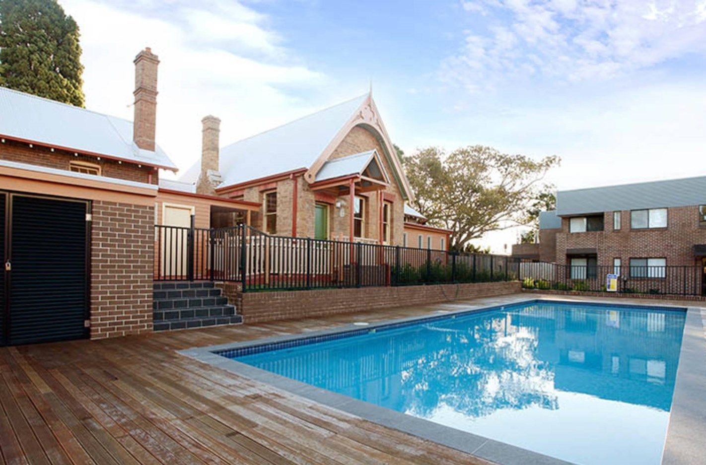 2 bedrooms Apartment / Unit / Flat in 16/1 Russell Street BAULKHAM HILLS NSW, 2153