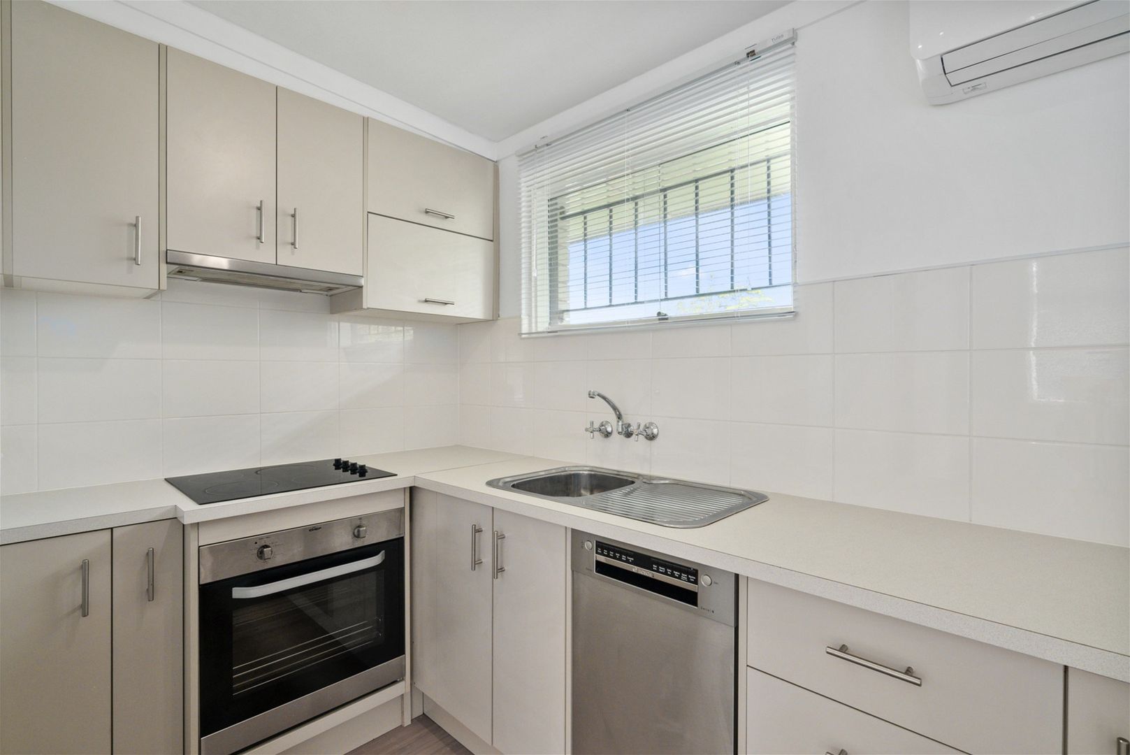 14/267 Gladstone Road, Dutton Park QLD 4102 Apartment For Rent Domain