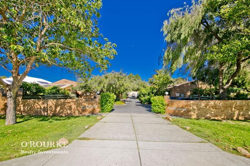 2 bedrooms Villa in 2/13-15 Colin Road SCARBOROUGH WA, 6019