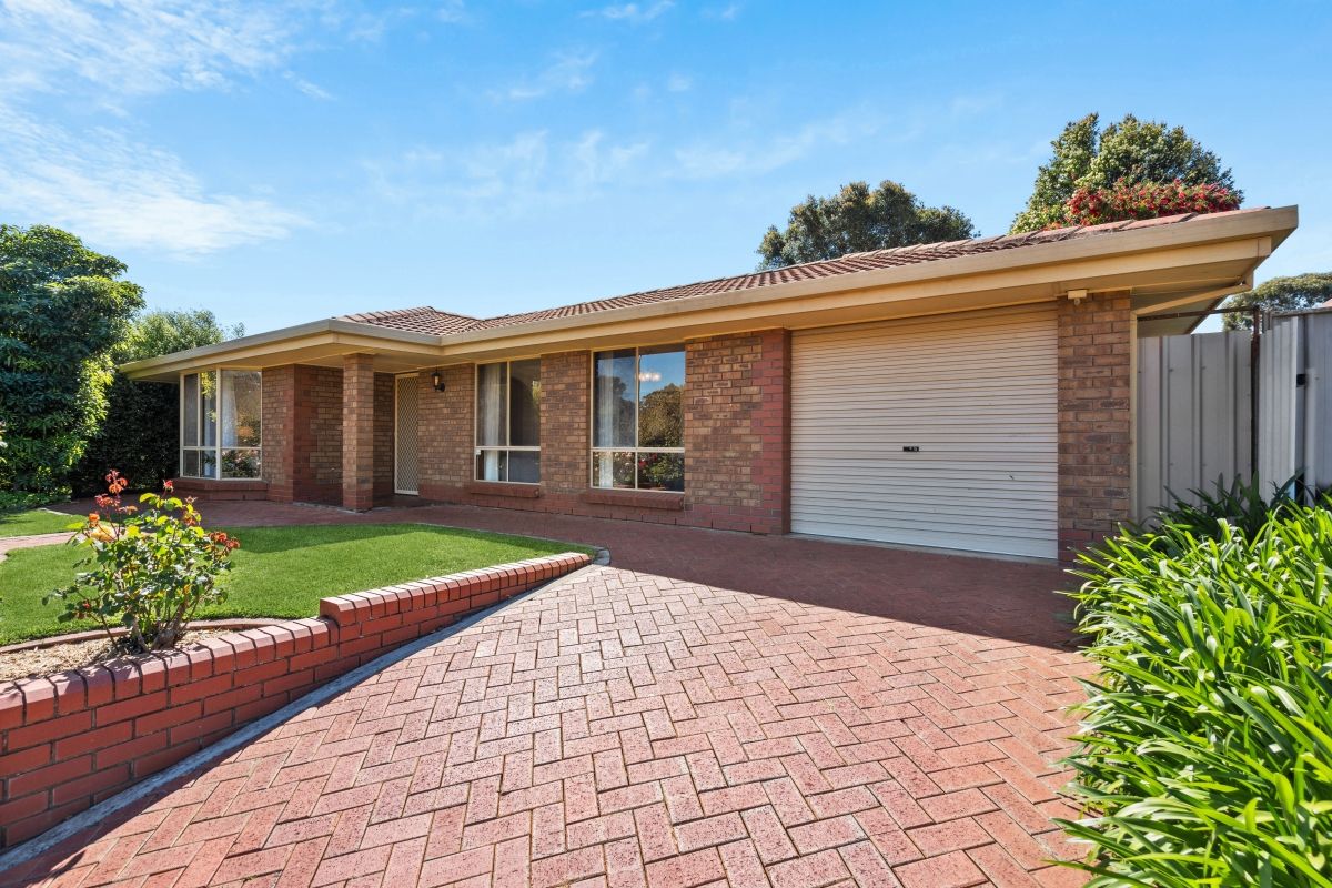 16 Sandler Grove, Aberfoyle Park SA 5159, Image 0