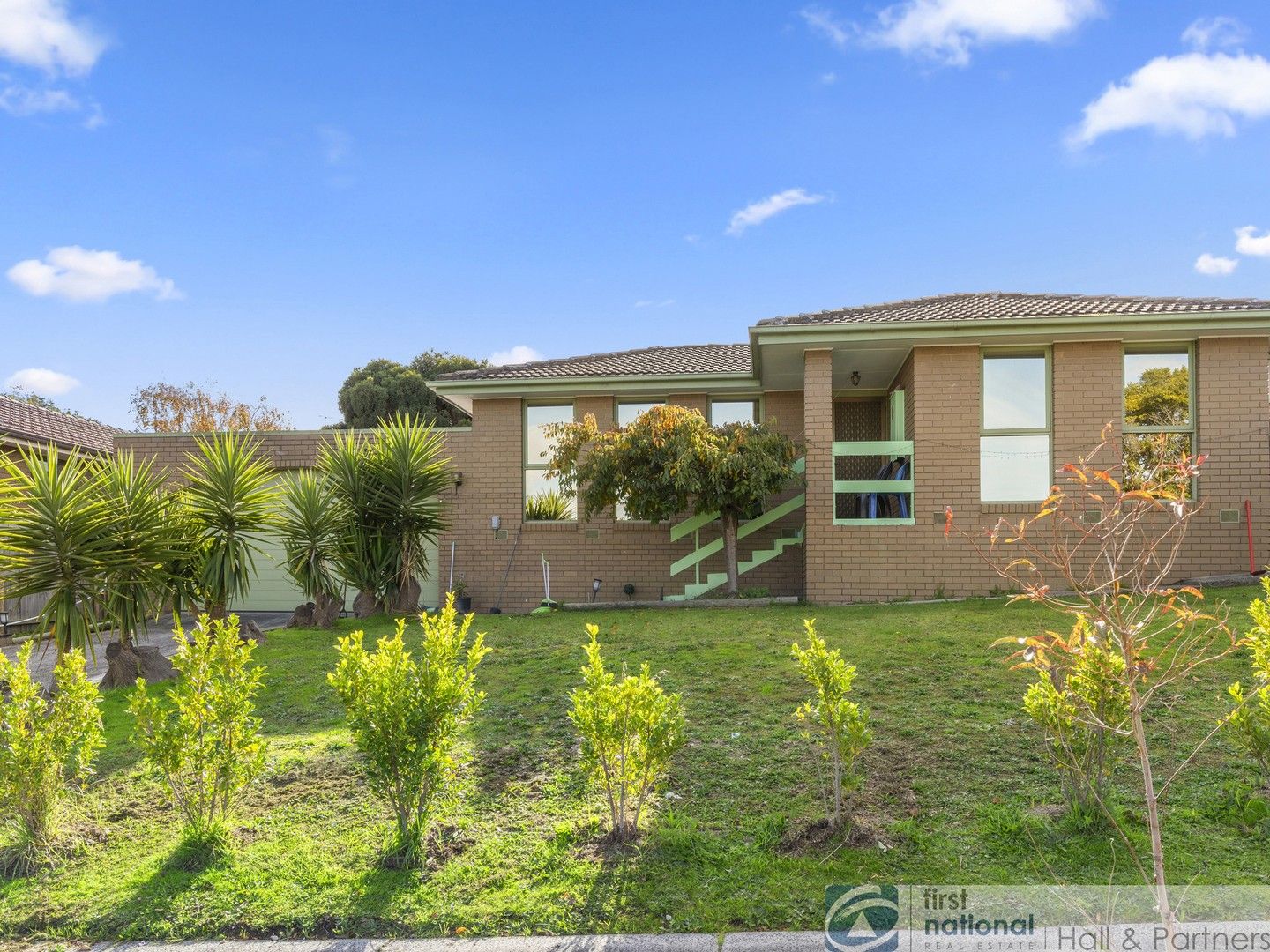 30 Zachary Hicks Crescent, Endeavour Hills VIC 3802, Image 0