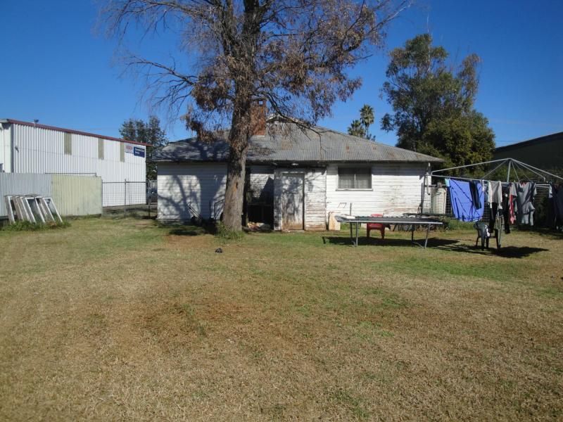 46 Conadilly Street, GUNNEDAH NSW 2380, Image 2