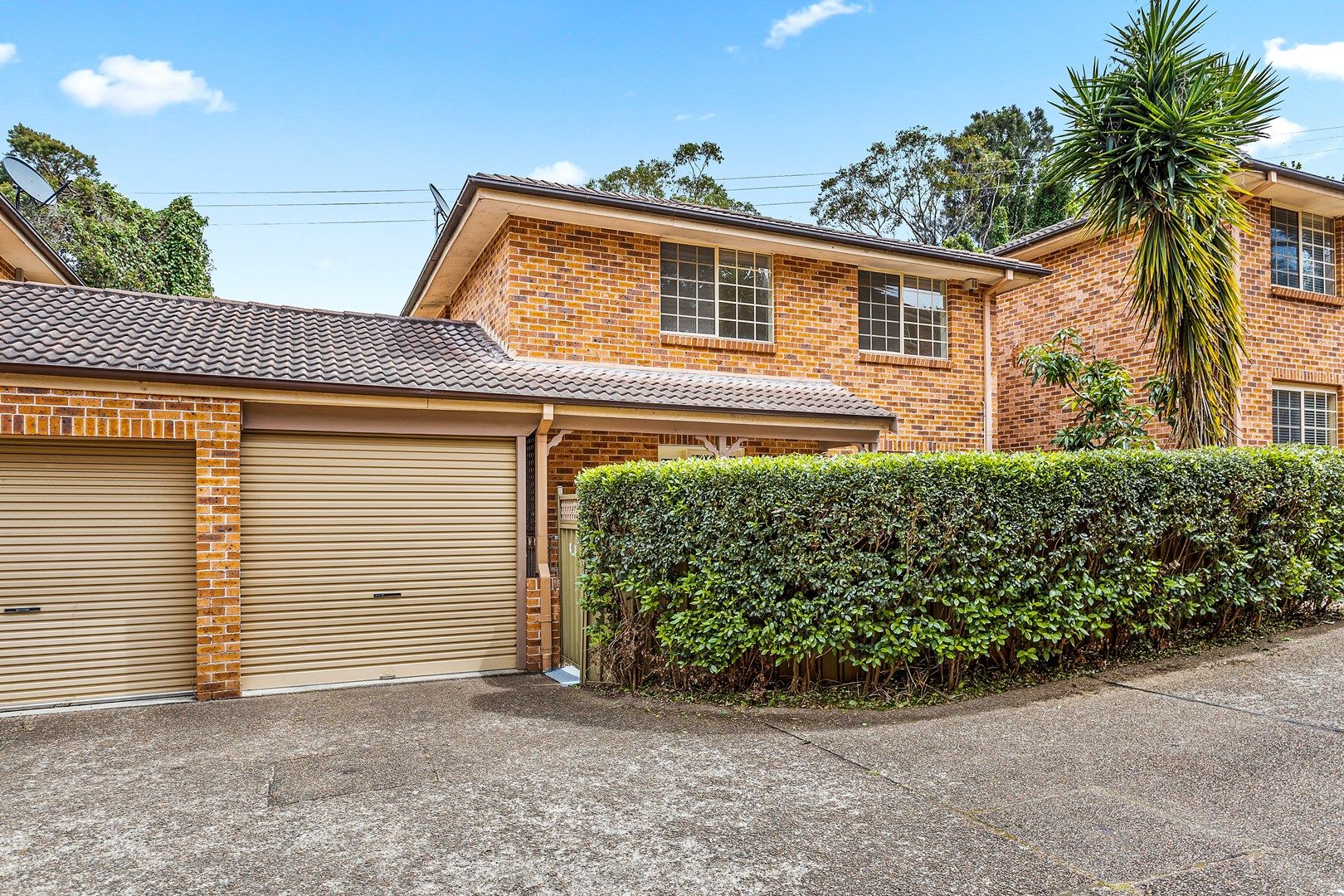 2/5 Henry Kendall Avenue, Padstow Heights NSW 2211, Image 0