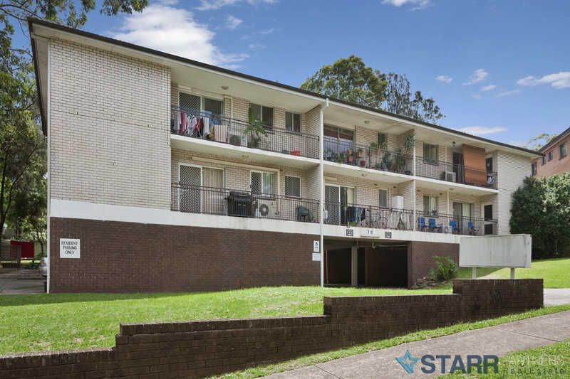 2 bedrooms Apartment / Unit / Flat in 17/07 Tiara Place GRANVILLE NSW, 2142