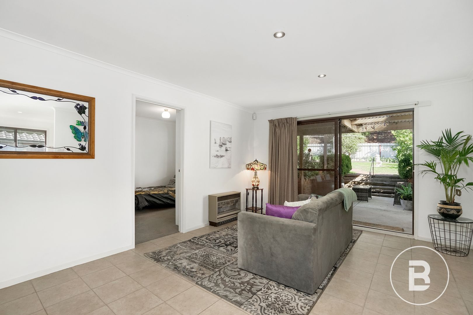 12 Melvyn Crescent, Mount Clear VIC 3350, Image 2