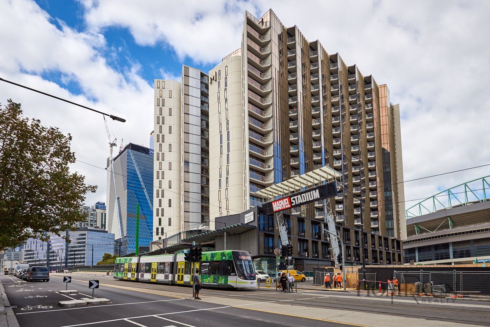 1006/677 La Trobe Street, Docklands VIC 3008, Image 0