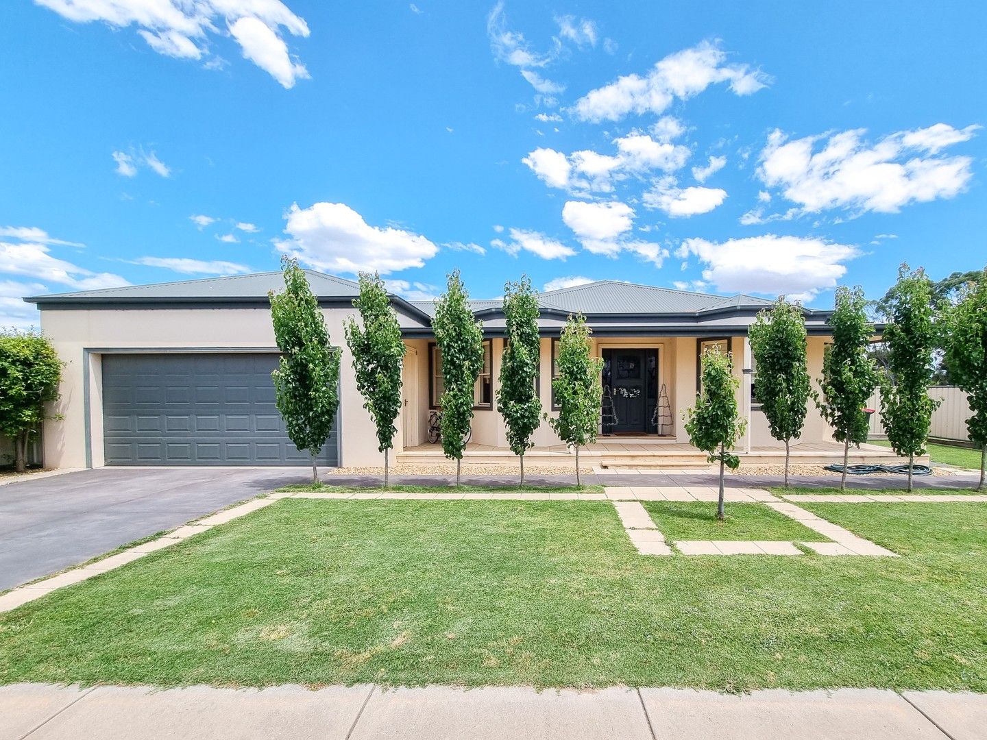 4 bedrooms House in 22 Thompson Street KOONDROOK VIC, 3580