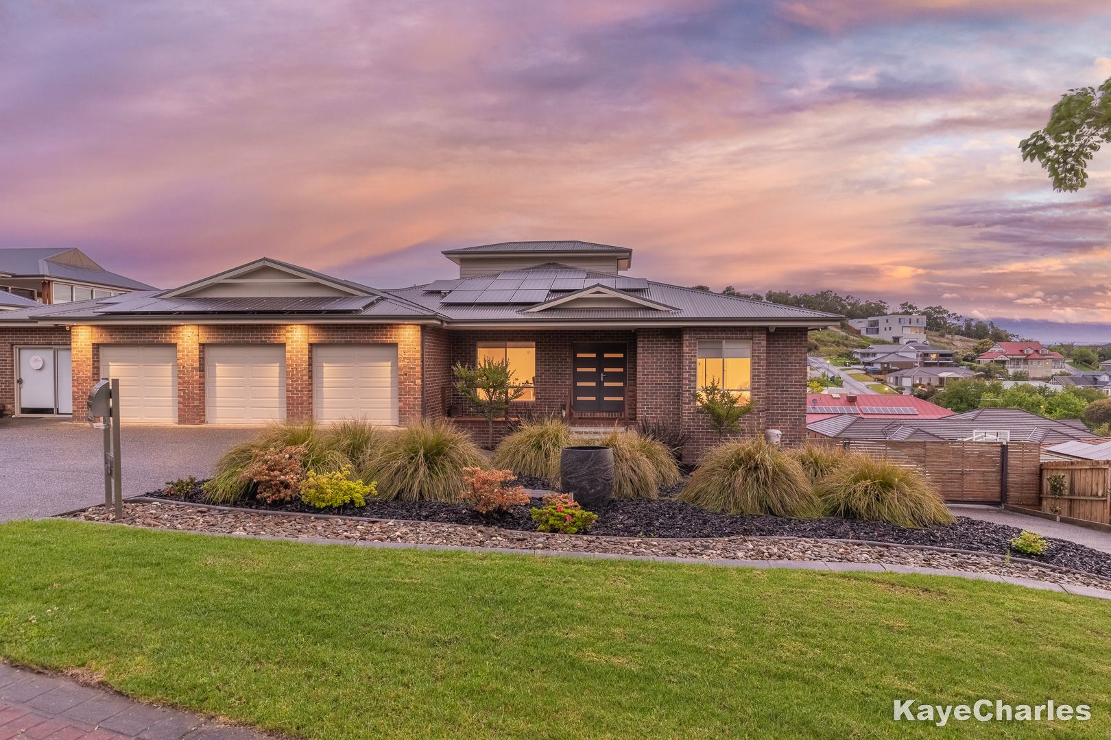 9 North Hidden Valley Circuit, Beaconsfield VIC 3807 Domain