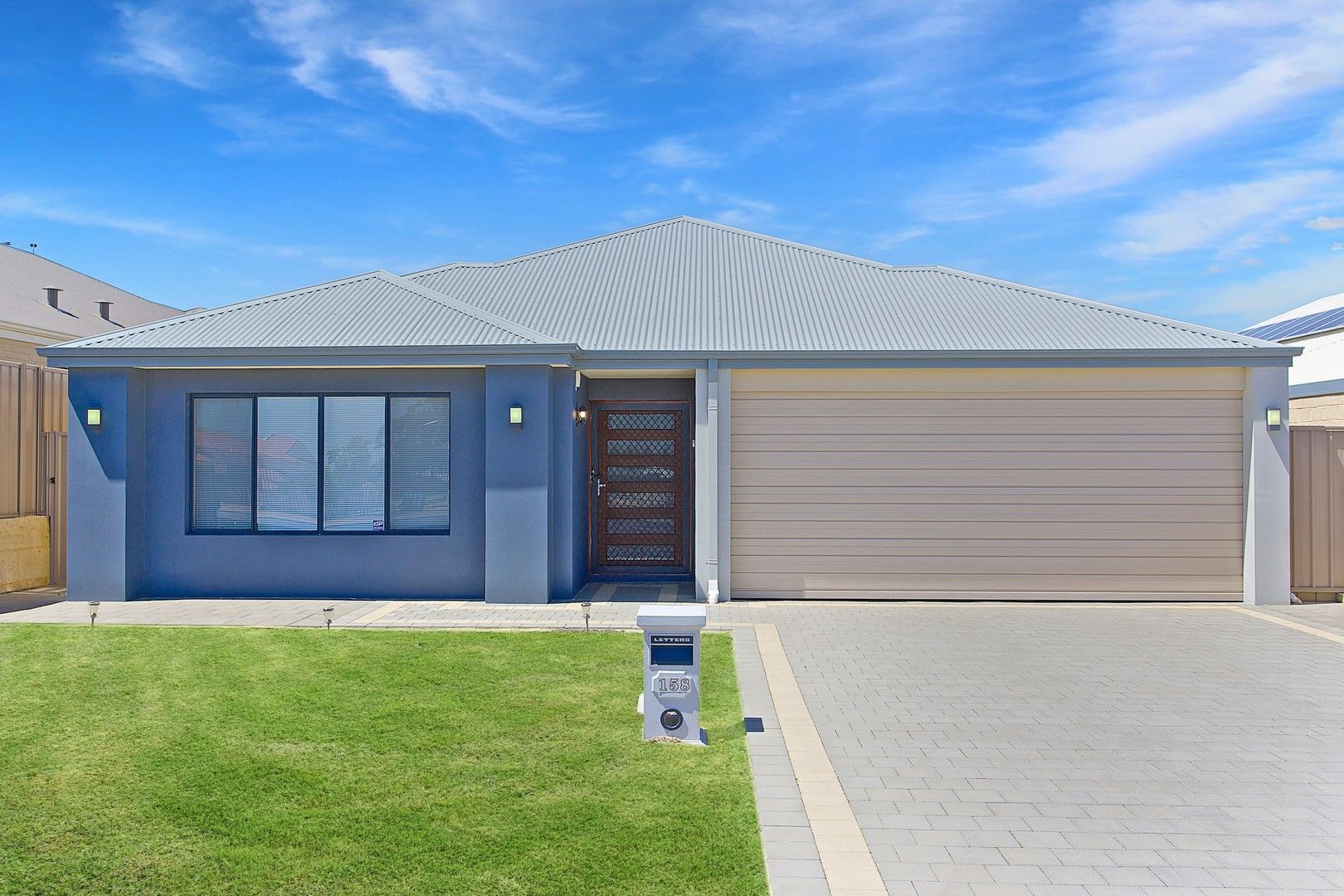 4 bedrooms House in 158 gaebler road AUBIN GROVE WA, 6164