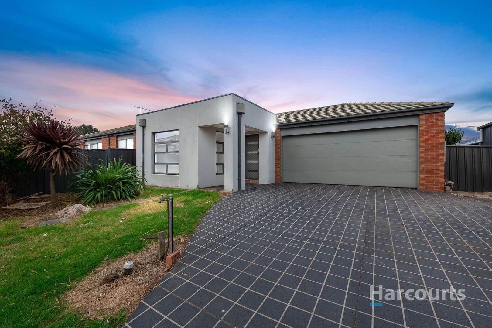 7 Stapehill Court, Deer Park Property History & Address Research Domain