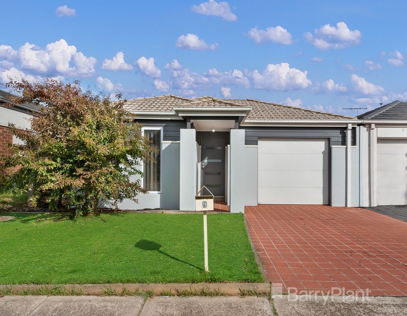 3 bedrooms House in 9 Dominion Terrace TRUGANINA VIC, 3029