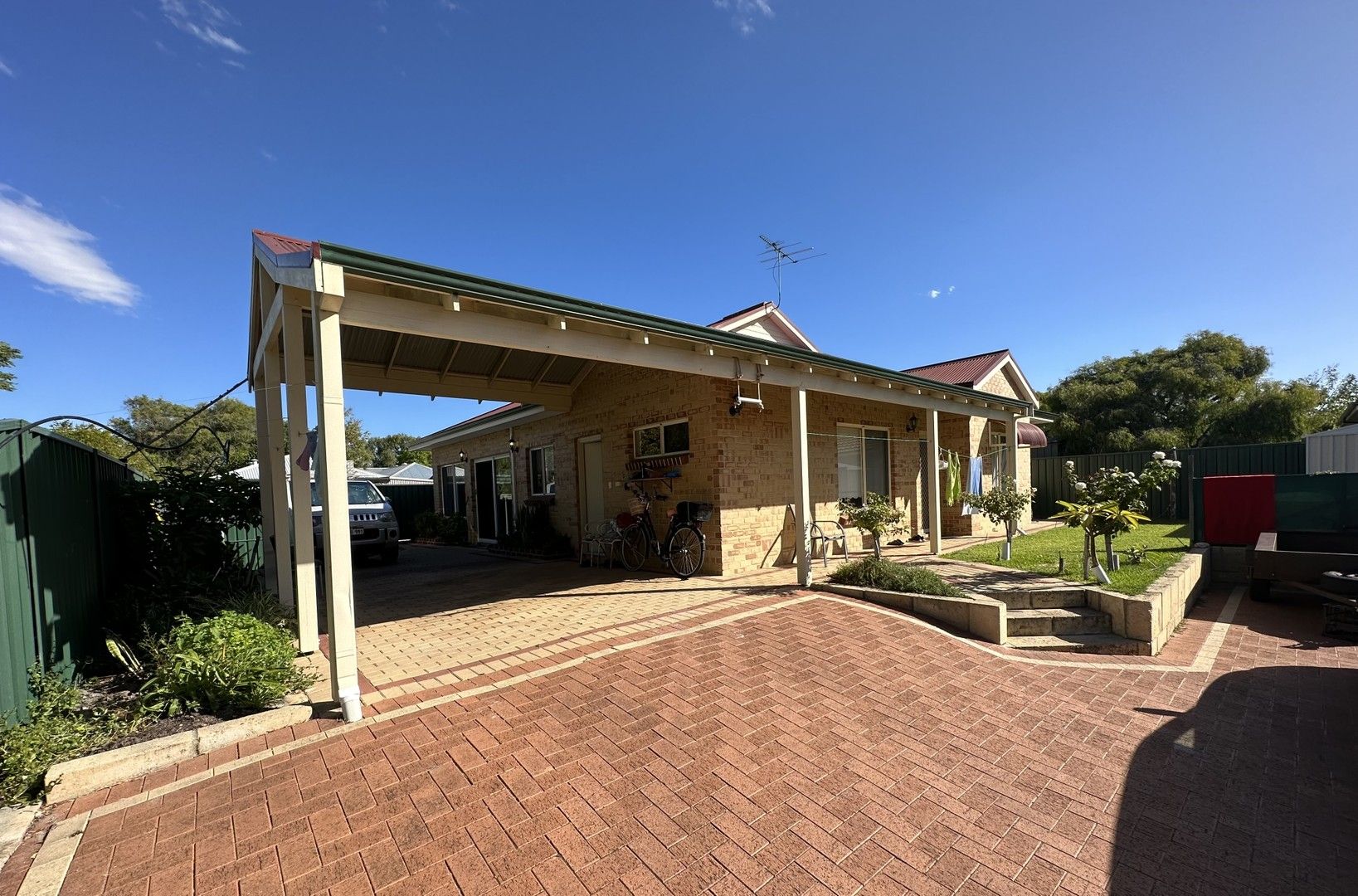 4 bedrooms House in 136A Marine Terrace BUSSELTON WA, 6280