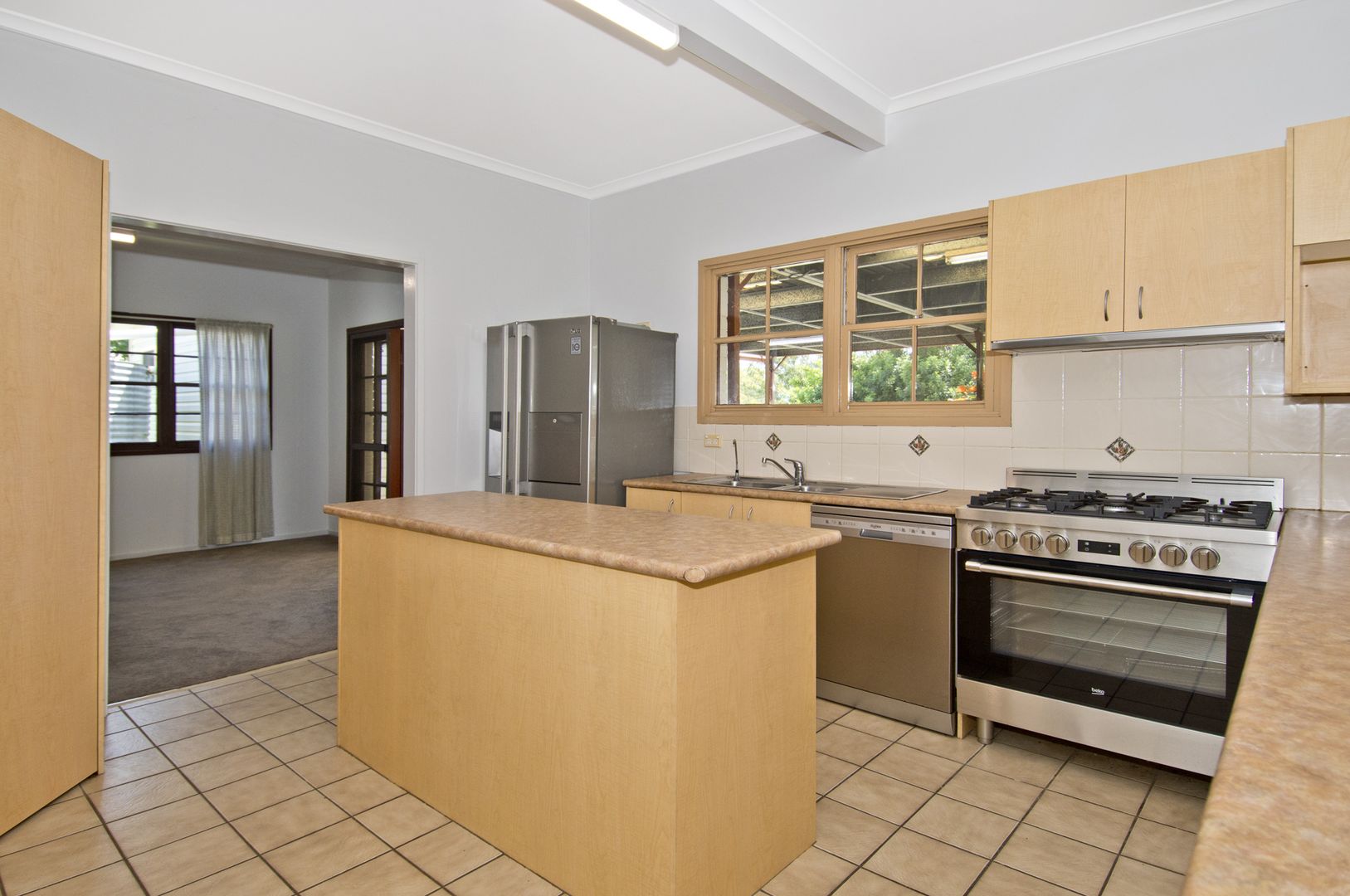 89 Lancebark Road, Glenlogan QLD 4280, Image 2