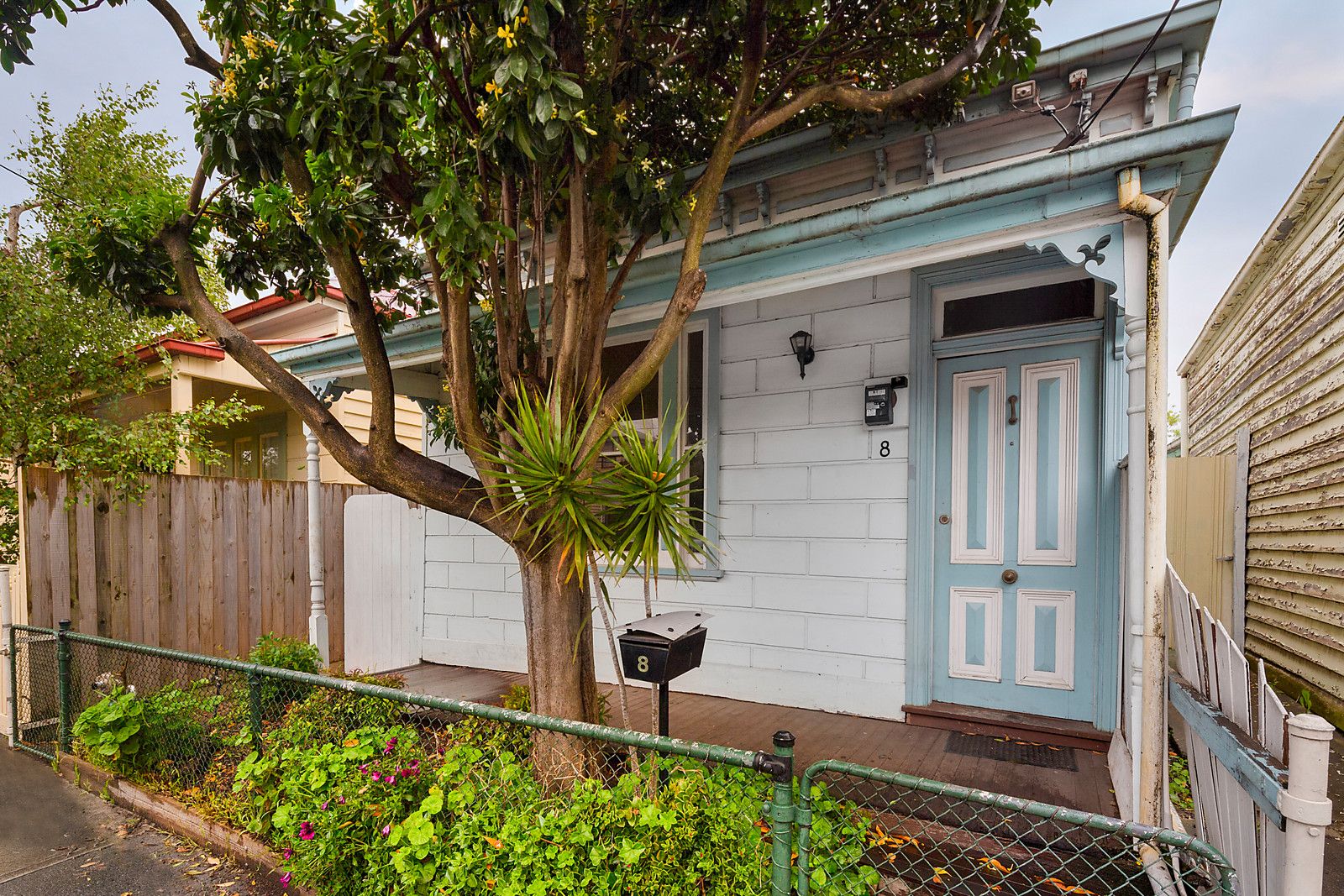 8 Hutchinson Street, Brunswick East VIC 3057 Domain