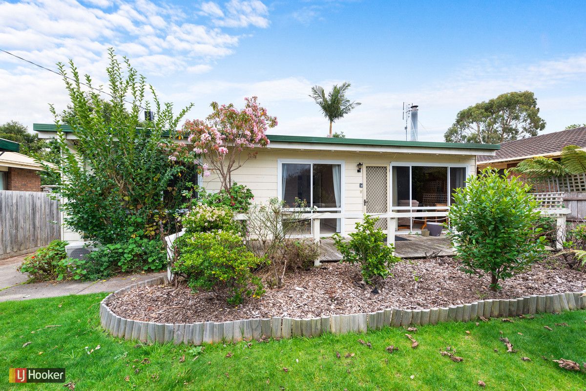 3 Hassett Road, Lakes Entrance VIC 3909, Image 0