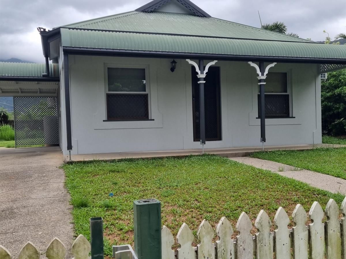 4 bedrooms House in 53 BOYCE STREET BENTLEY PARK QLD, 4869