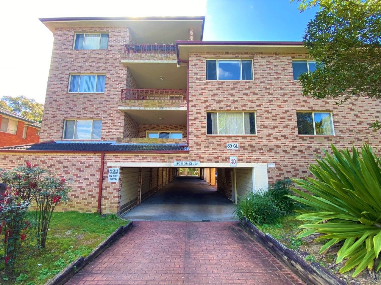 2 bedrooms Apartment / Unit / Flat in 1/59-61 Graham Road NARWEE NSW, 2209