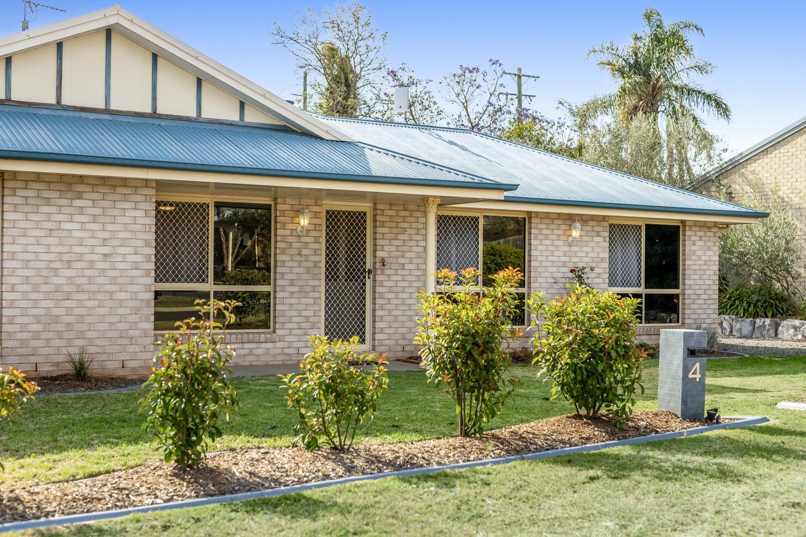 4 Stratford Drive, Wyreema QLD 4352, Image 0