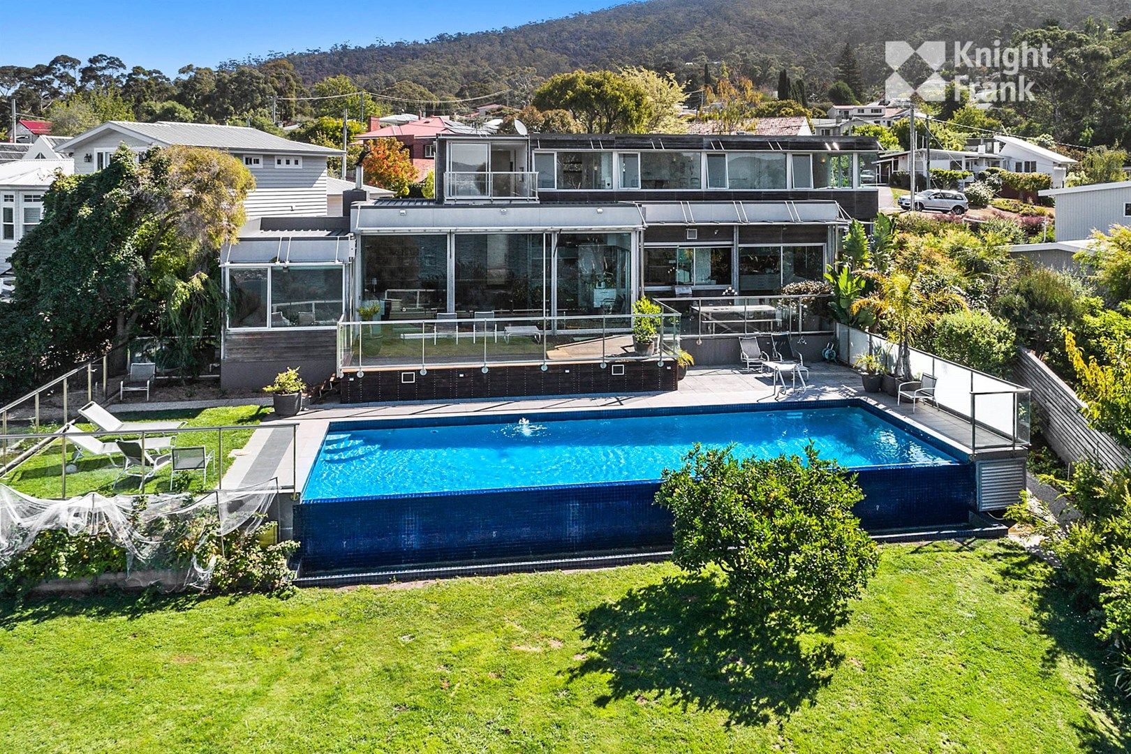 36 Flinders Esplanade, Taroona Property History & Address Research