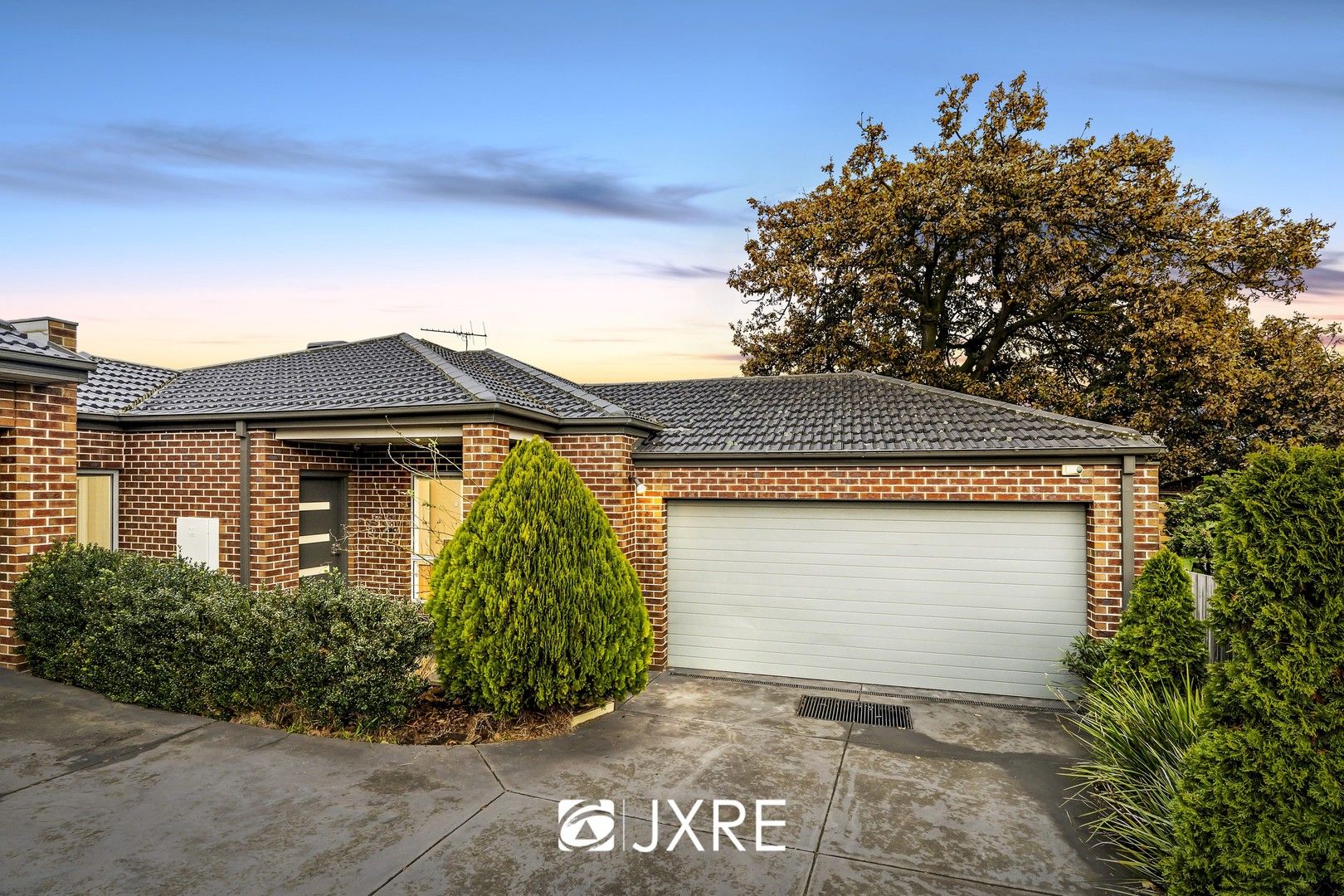 2/6 Hourigan Avenue, Clayton VIC 3168, Image 0