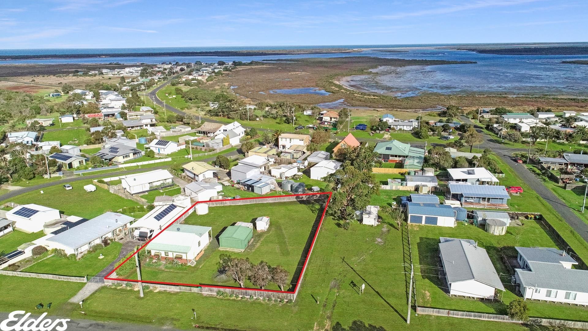 19 Christopher Street, Mcloughlins Beach VIC 3874, Image 0