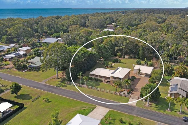 Picture of 30 Meadow Drive, DUNDOWRAN BEACH QLD 4655